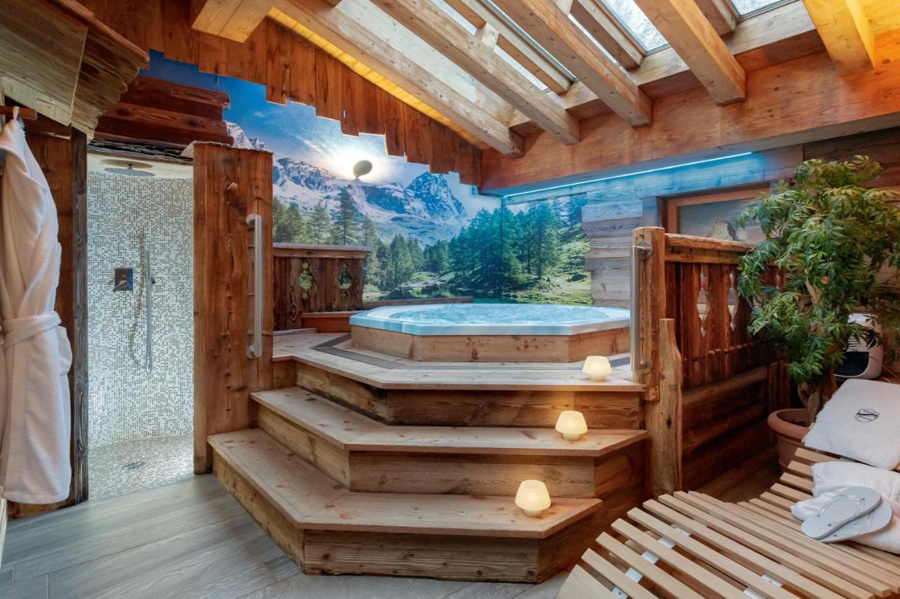 Francois Boutique Rooms - Matterhorn Retreat & Spa In Cervinia Breuil-Cervinia Exterior photo