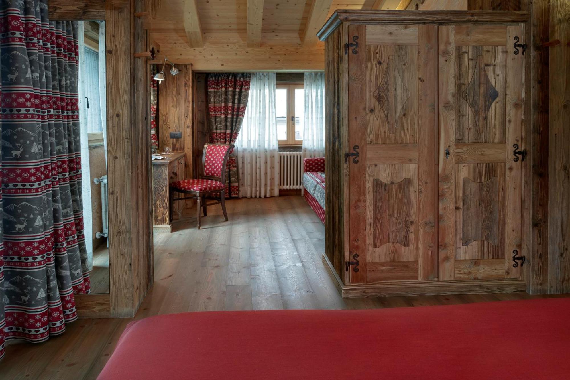 Francois Boutique Rooms - Matterhorn Retreat & Spa In Cervinia Breuil-Cervinia Exterior photo