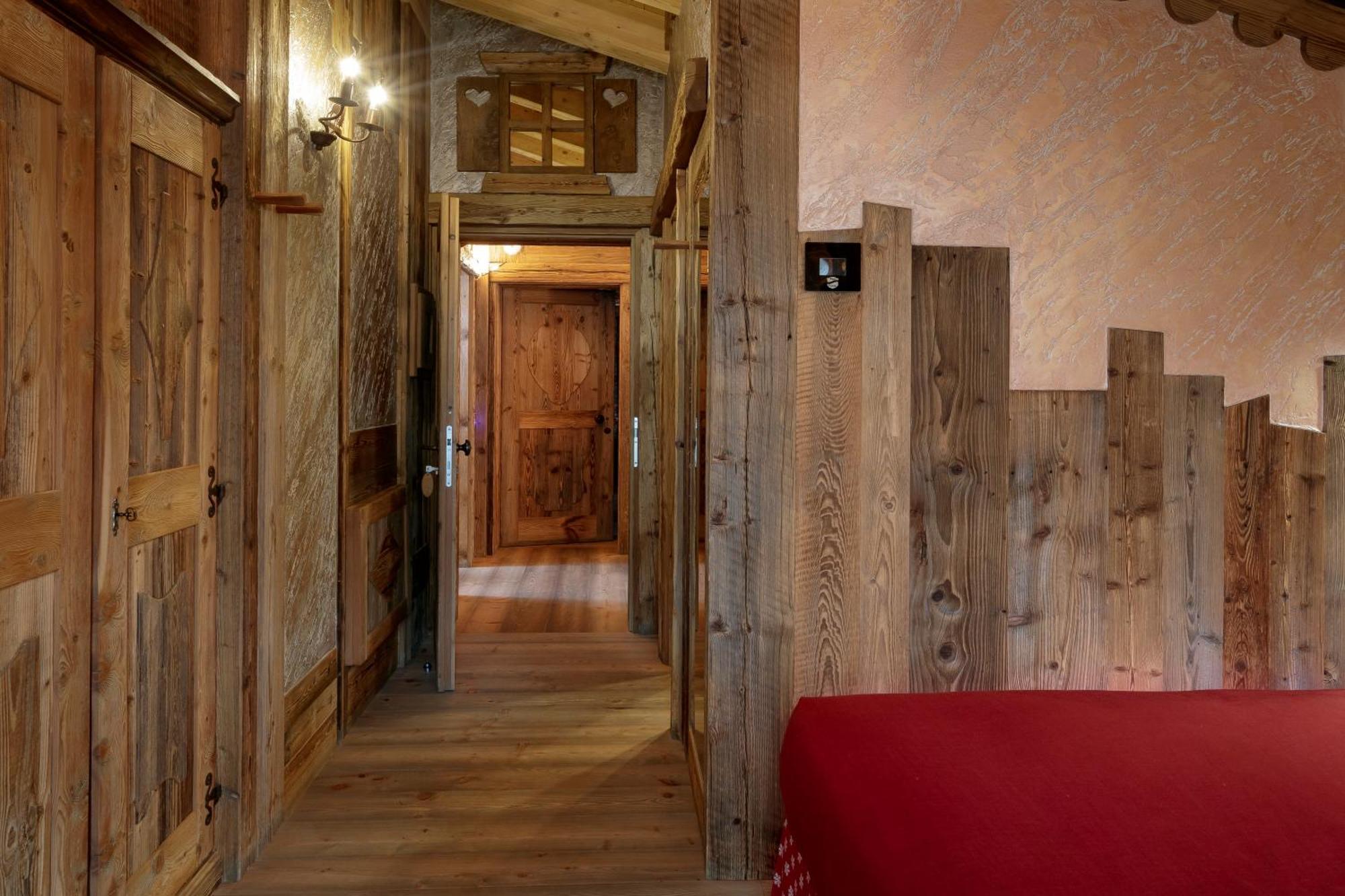 Francois Boutique Rooms - Matterhorn Retreat & Spa In Cervinia Breuil-Cervinia Exterior photo
