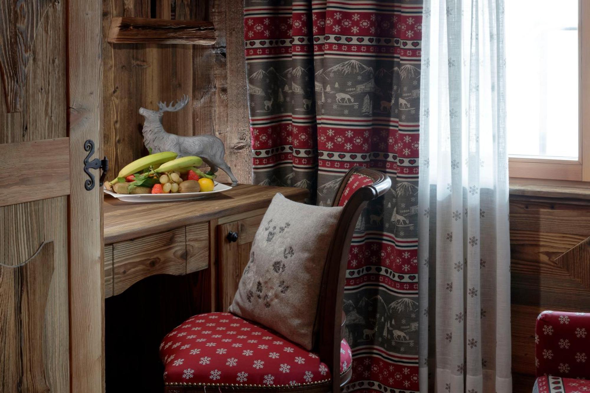 Francois Boutique Rooms - Matterhorn Retreat & Spa In Cervinia Breuil-Cervinia Exterior photo