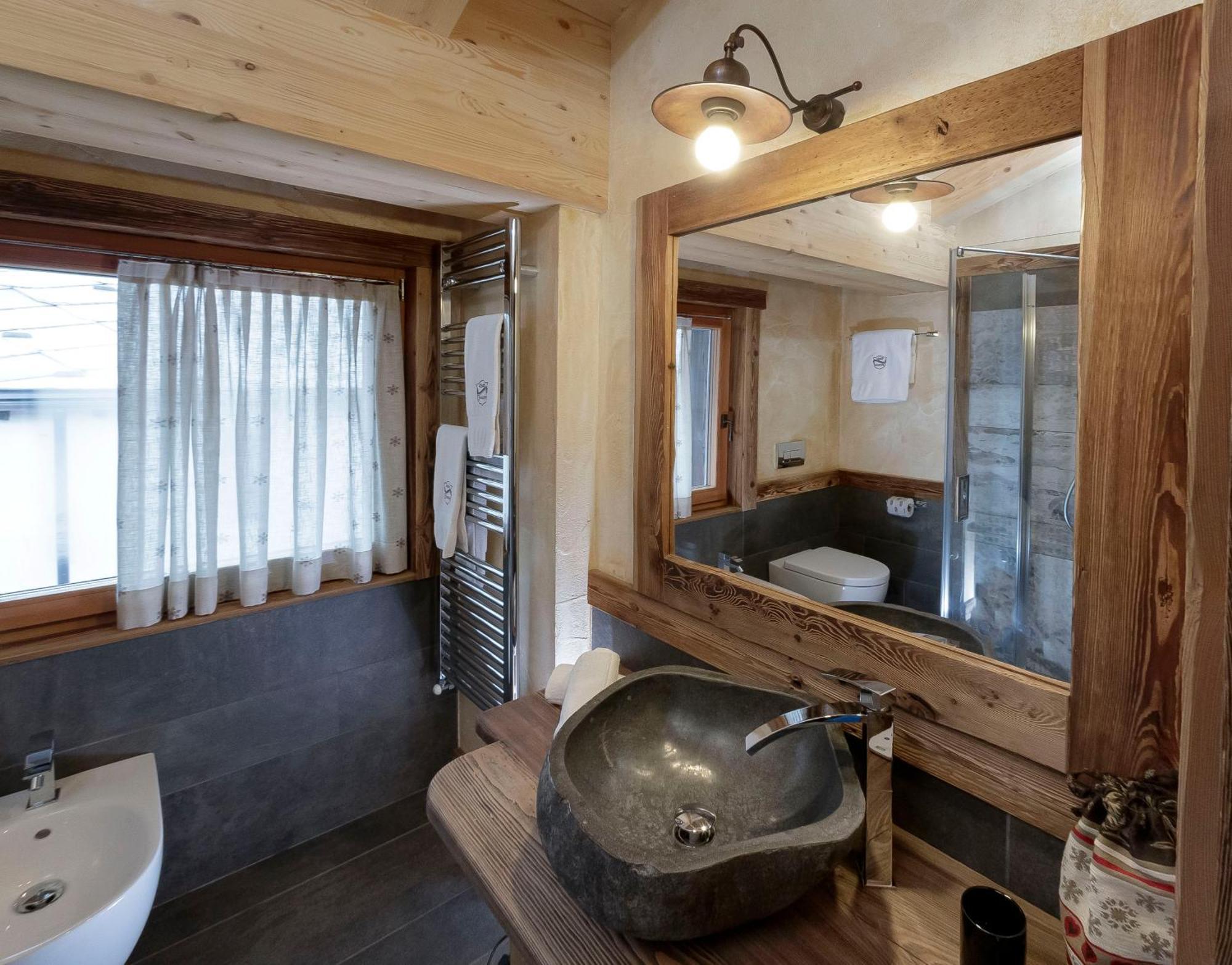 Francois Boutique Rooms - Matterhorn Retreat & Spa In Cervinia Breuil-Cervinia Exterior photo